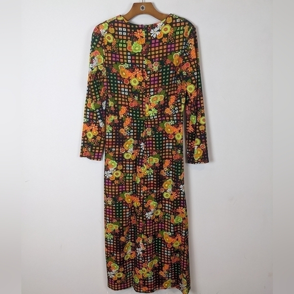 Vibrant 🌈💗🌸 boho 70s maxi dress!! Stunning! - Picture 4 of 6